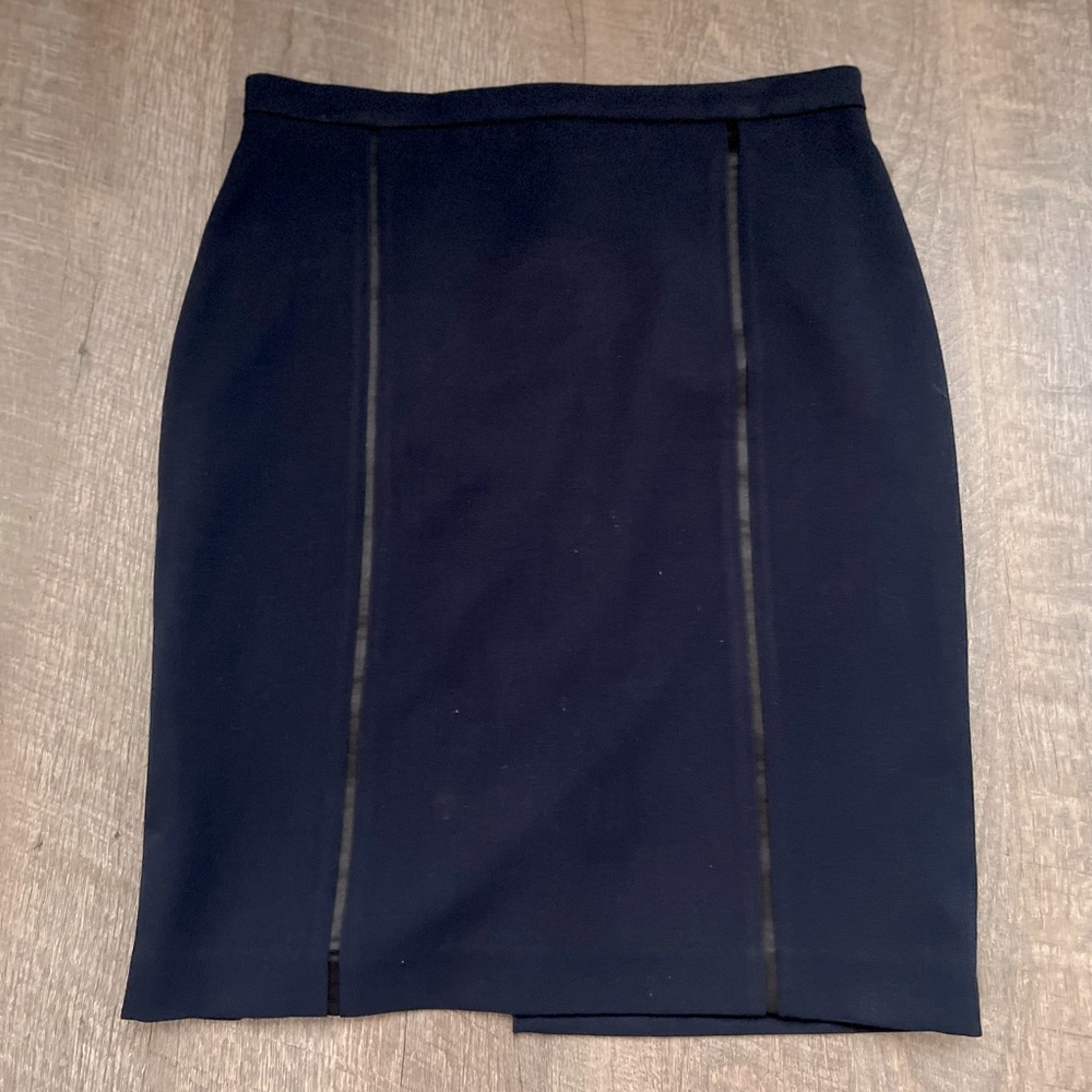 Forever 21 Size M Navy Pencil Skirt with two double black lines